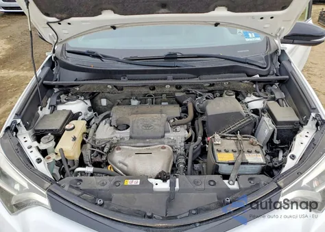 2018 Toyota Rav4 Se from USA, damaged, VIN JTMJFREV2JD241564